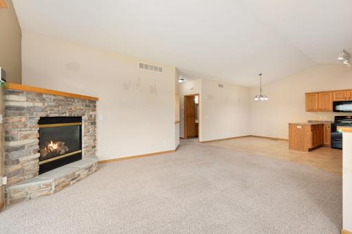 4121 Trumpeter Drive SE, Rochester, MN 55904