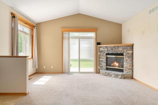 4121 Trumpeter Drive SE, Rochester, MN 55904