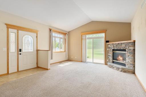 4121 Trumpeter Drive SE, Rochester, MN 55904