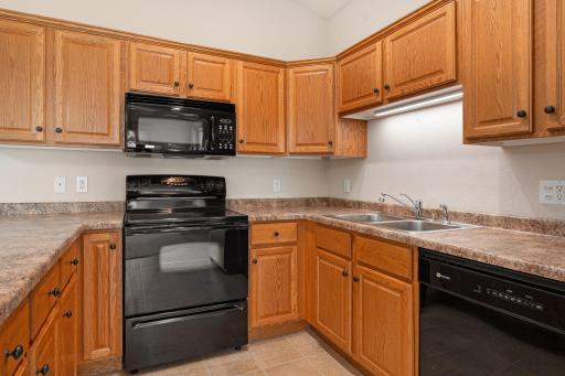 4121 Trumpeter Drive SE, Rochester, MN 55904