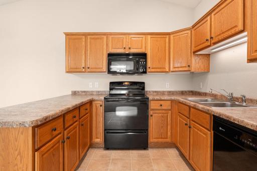 4121 Trumpeter Drive SE, Rochester, MN 55904