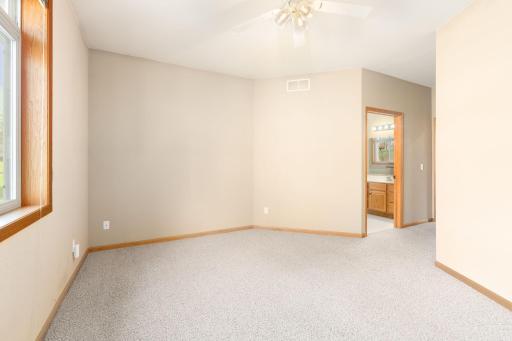 4121 Trumpeter Drive SE, Rochester, MN 55904