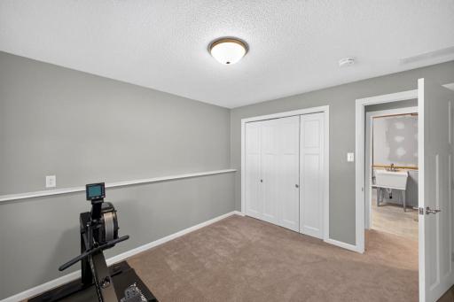 4402 Cambridge Lane NW, Rochester, MN 55901