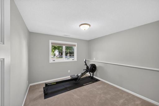4402 Cambridge Lane NW, Rochester, MN 55901