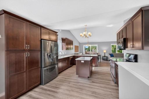 4402 Cambridge Lane NW, Rochester, MN 55901