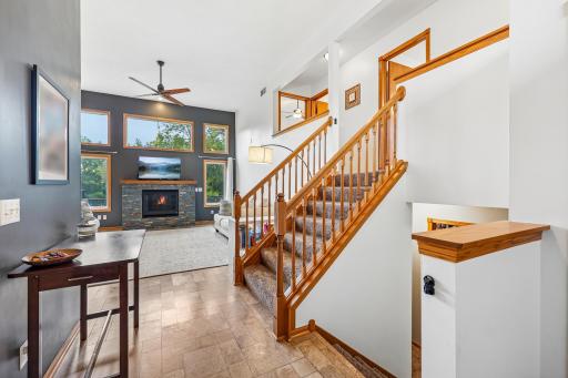 16982 Georgetown Way, Rosemount, MN 55068
