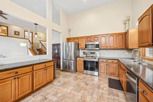 16982 Georgetown Way, Rosemount, MN 55068