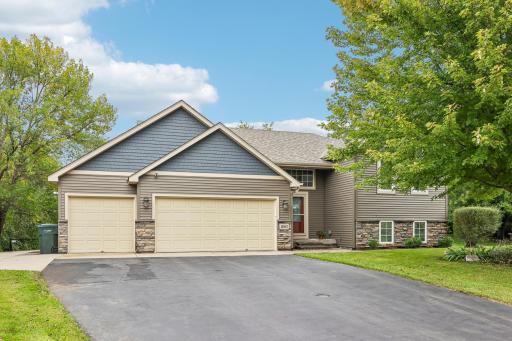 16982 Georgetown Way, Rosemount, MN 55068