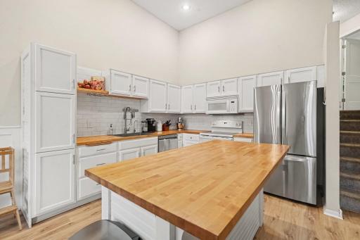1120 Bristol Lane, Farmington, MN 55024