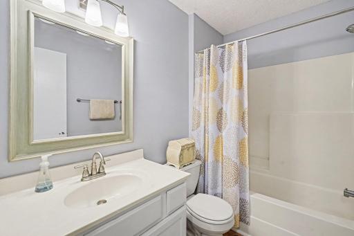 1120 Bristol Lane, Farmington, MN 55024
