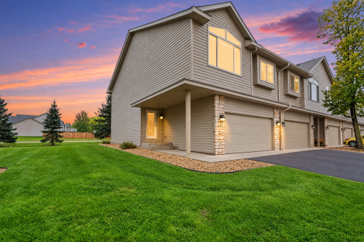 1120 Bristol Lane, Farmington, MN 55024