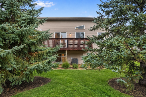 1120 Bristol Lane, Farmington, MN 55024