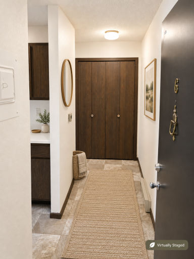 Maple Leaf Manor Entry Hallway, Virtually Staged.png
