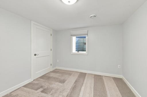 176 Fairview Avenue S, Saint Paul, MN 55105