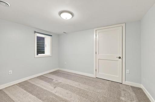 176 Fairview Avenue S, Saint Paul, MN 55105