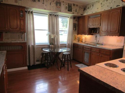 223 E Schlieman Avenue, Appleton, MN 56208