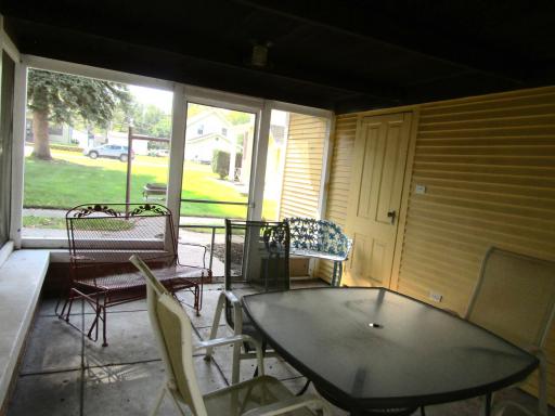 223 E Schlieman Avenue, Appleton, MN 56208