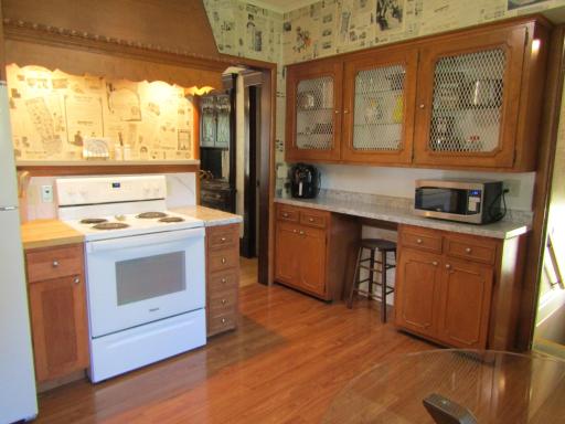 223 E Schlieman Avenue, Appleton, MN 56208