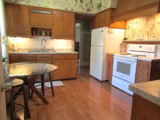 223 E Schlieman Avenue, Appleton, MN 56208