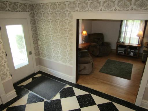 223 E Schlieman Avenue, Appleton, MN 56208