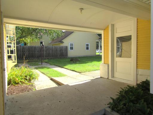 223 E Schlieman Avenue, Appleton, MN 56208