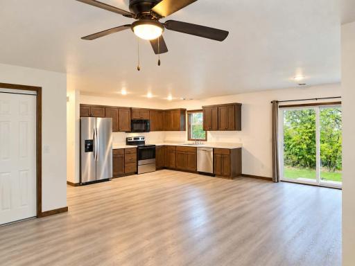 411 Oak Street, Grasston, MN 55030