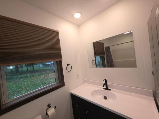 411 Oak Street, Grasston, MN 55030