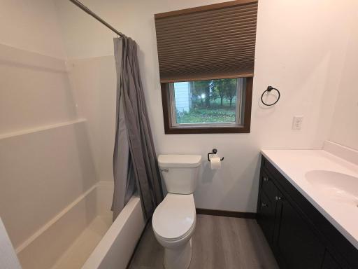 411 Oak Street, Grasston, MN 55030