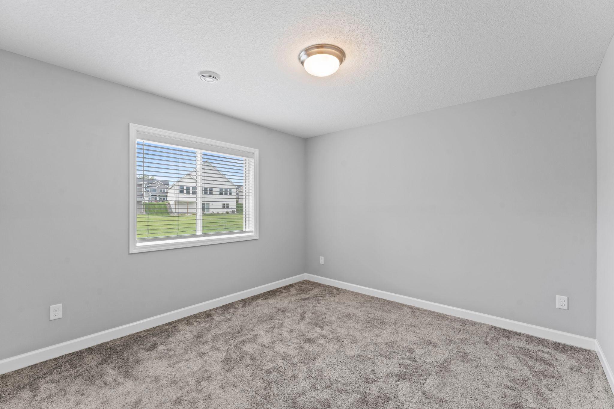 44-web-or-mls-7381 Emily Cir-178.jpg