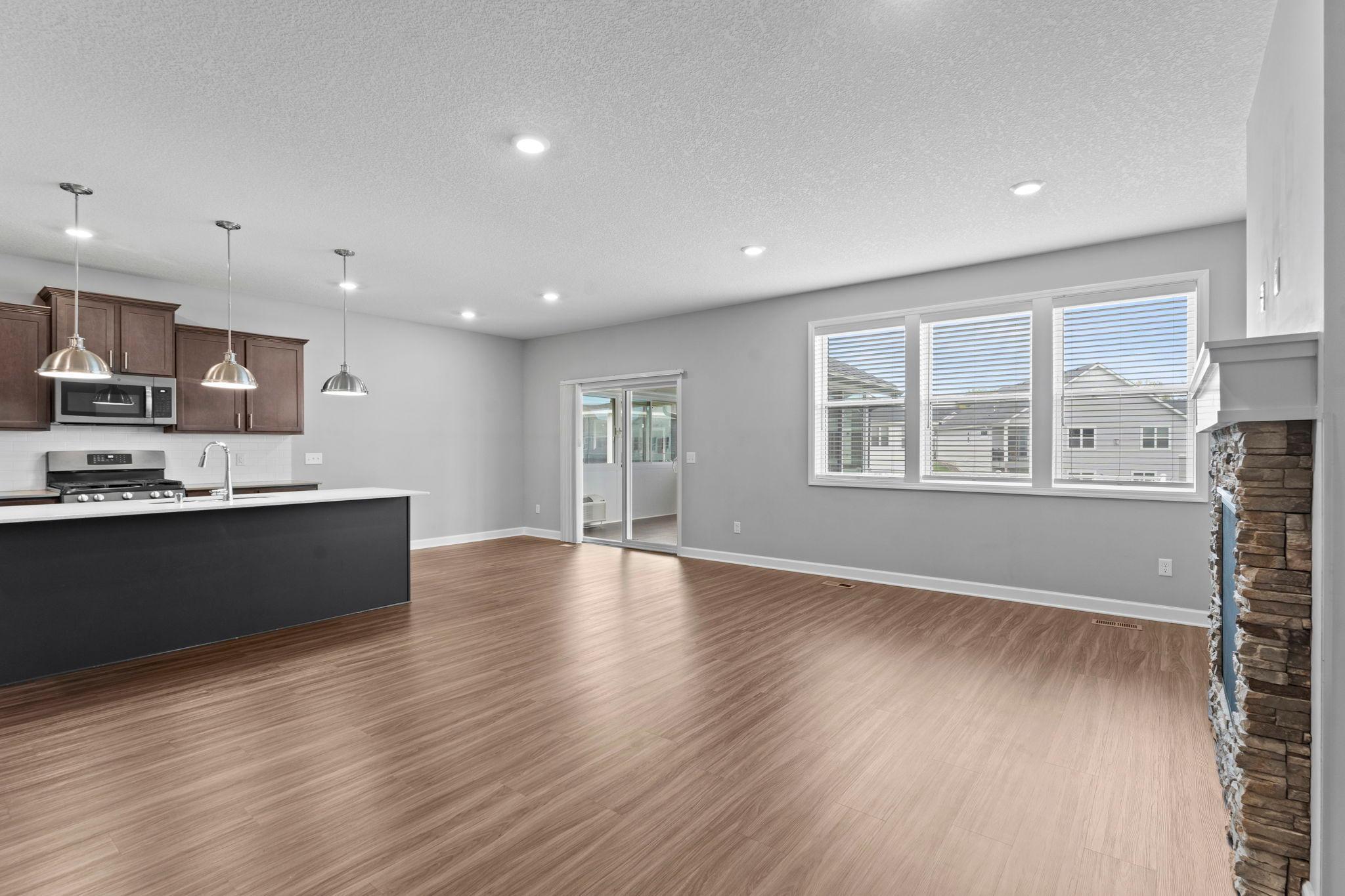 18-web-or-mls-7381 Emily Cir-93.jpg