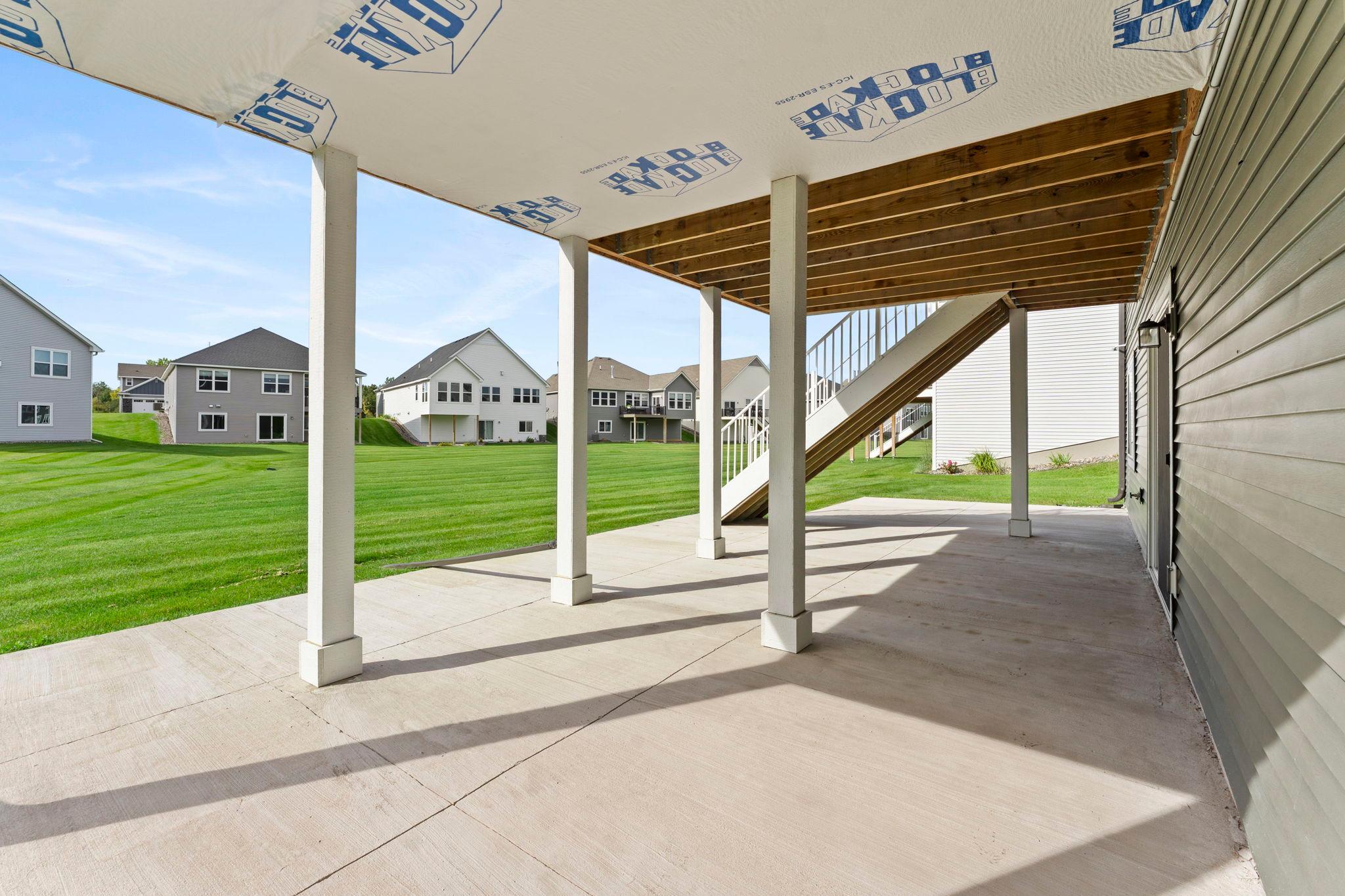 67-web-or-mls-7381 Emily Cir-273.jpg