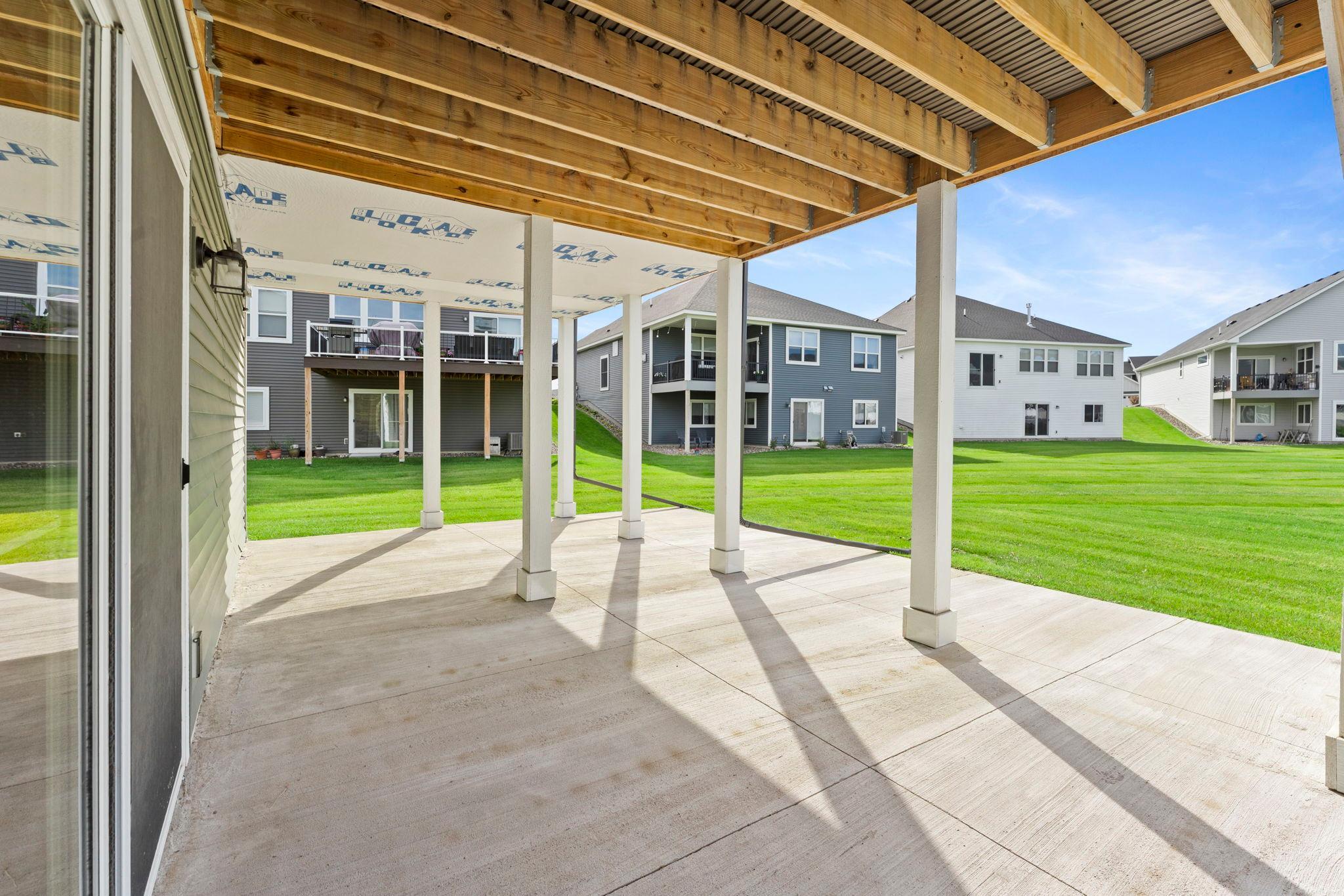66-web-or-mls-7381 Emily Cir-268.jpg