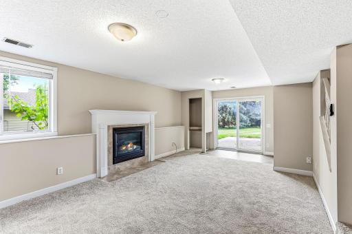 17330 Ipswich Way, Lakeville, MN 55044