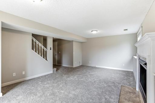 17330 Ipswich Way, Lakeville, MN 55044