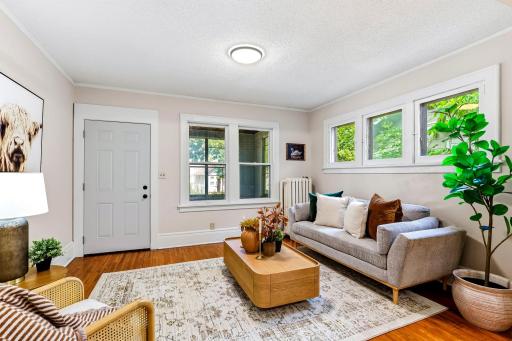 706 Fuller Avenue, Saint Paul, MN 55104