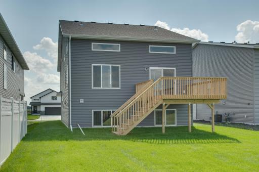 2522 38th Avenue S, Moorhead, MN 56560