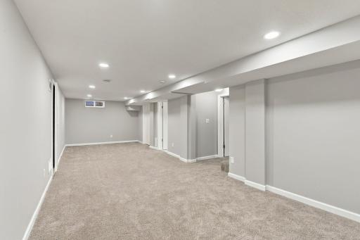 4533 Welcome Avenue N, Minneapolis, MN 55422
