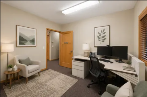 2115 County Road D E, 200, Saint Paul, MN 55109