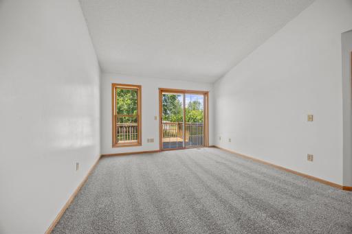 775 Rockford Avenue E, Delano, MN 55328