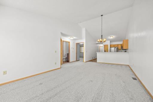 775 Rockford Avenue E, Delano, MN 55328