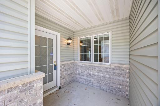 775 Rockford Avenue E, Delano, MN 55328