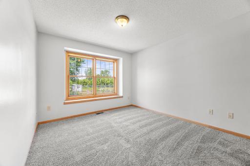775 Rockford Avenue E, Delano, MN 55328