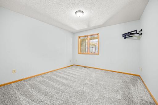 775 Rockford Avenue E, Delano, MN 55328