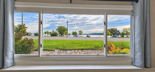 114 Lake Avenue S, 12, Spicer, MN 56288