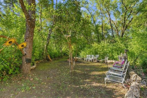 975 Jewel Avenue N, Lake Elmo, MN 55042