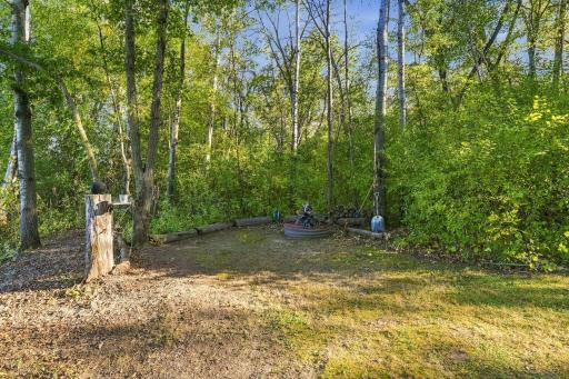 975 Jewel Avenue N, Lake Elmo, MN 55042