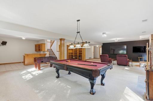 975 Jewel Avenue N, Lake Elmo, MN 55042