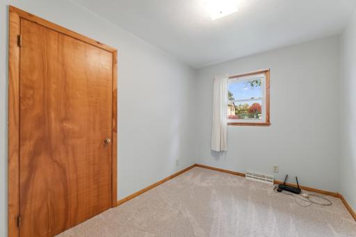 823 East Street S, Caledonia, MN 55921