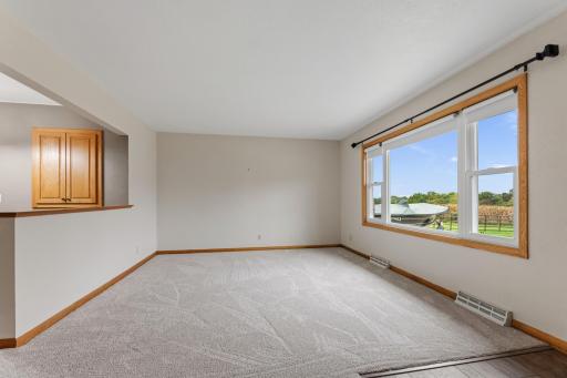 823 East Street S, Caledonia, MN 55921