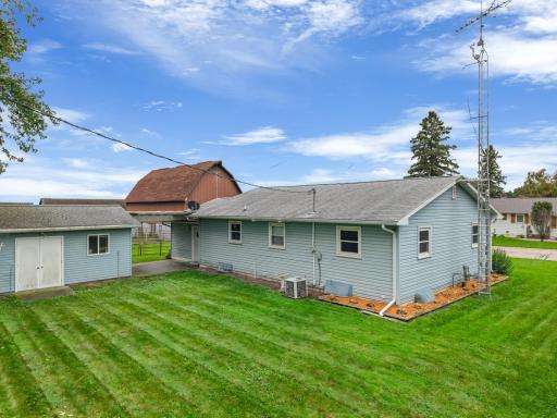 823 East Street S, Caledonia, MN 55921